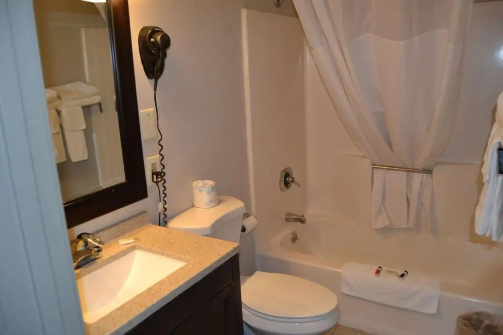 Best Western Coach House Inn