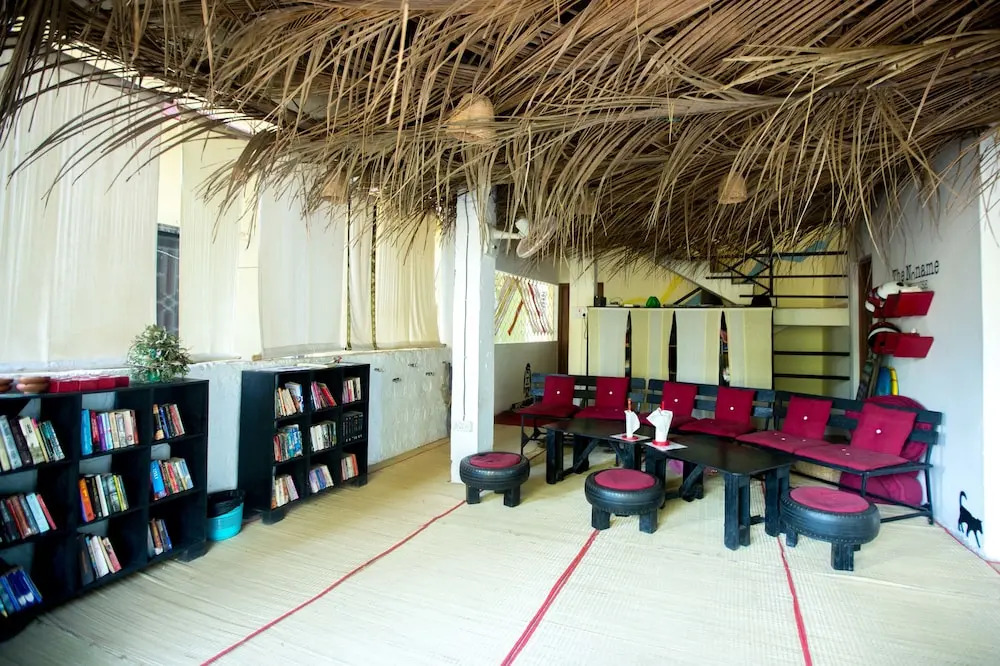 INDRA\S NEST - Studio Apartments
