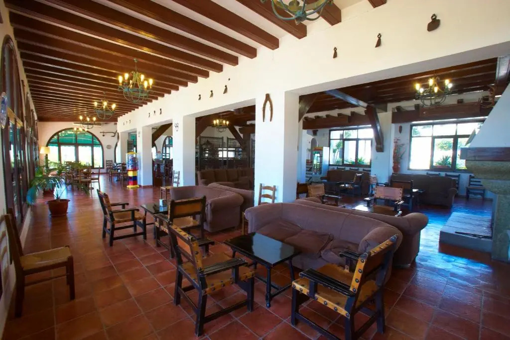 Hotel Tugasa Las Truchas