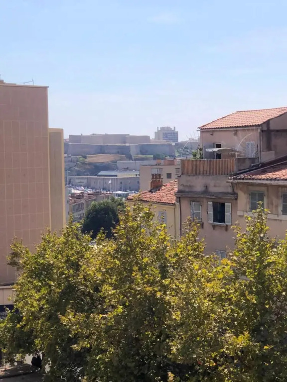 Apartment with One Bedroom in Marseille, with Wonderful City View And Balcony