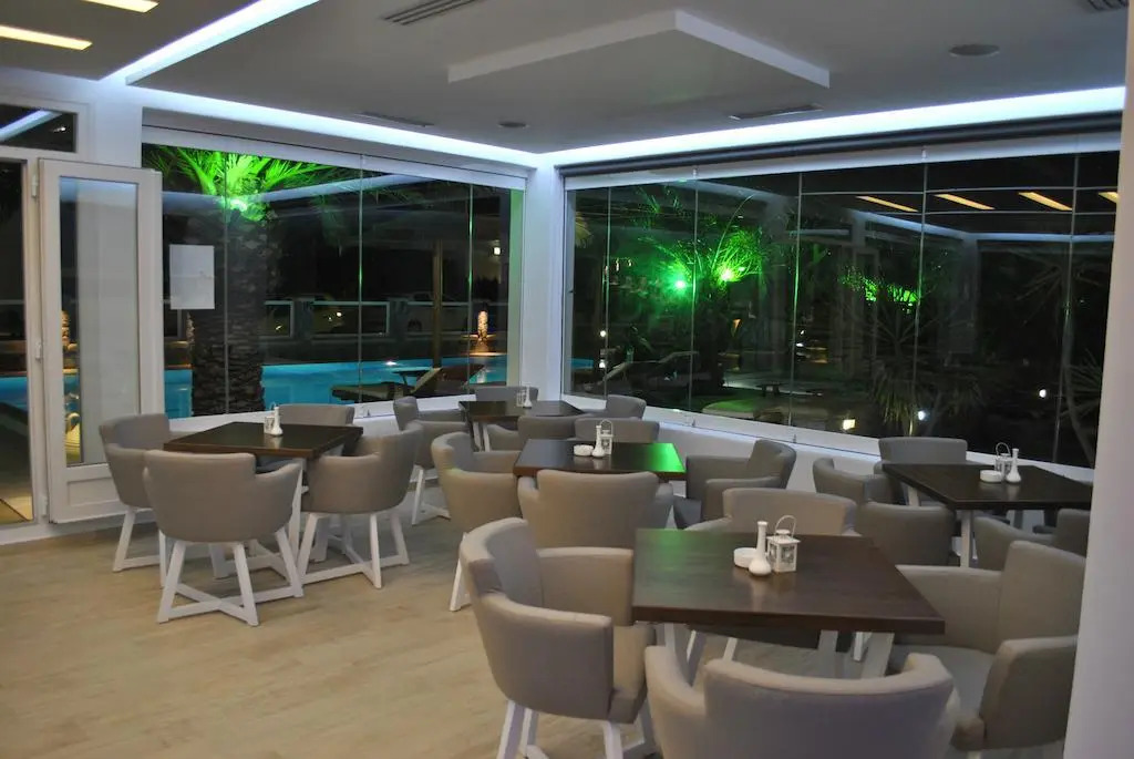 Petinaros Hotel