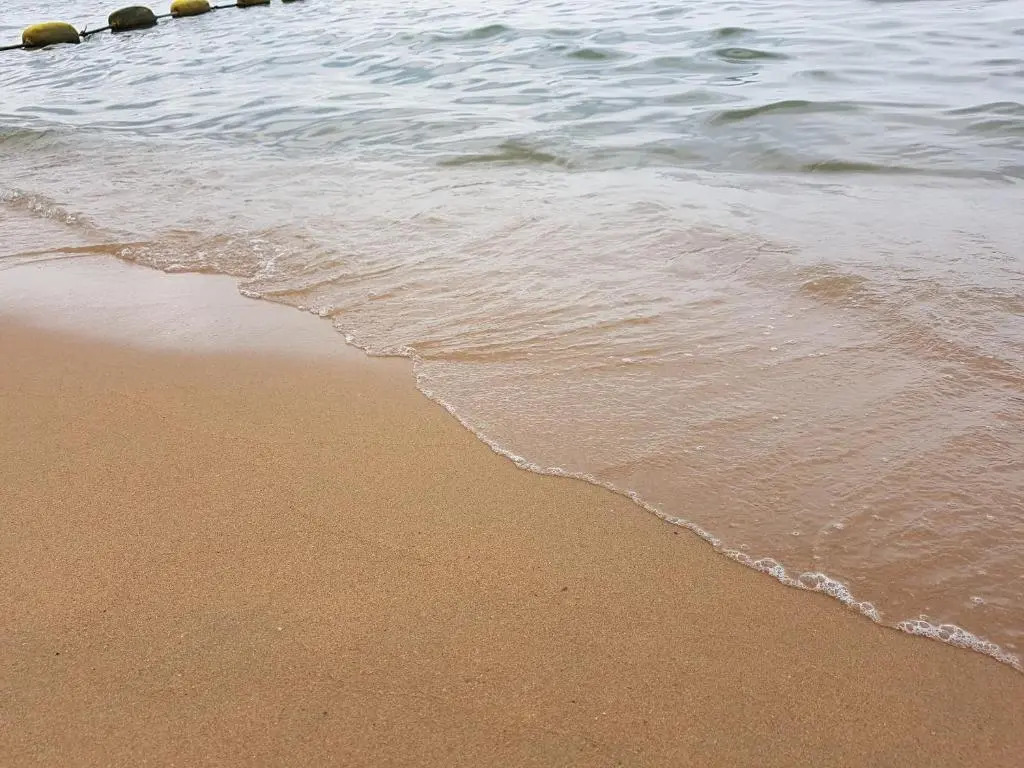 Kuno - 2Br, Beachfront Jomtien