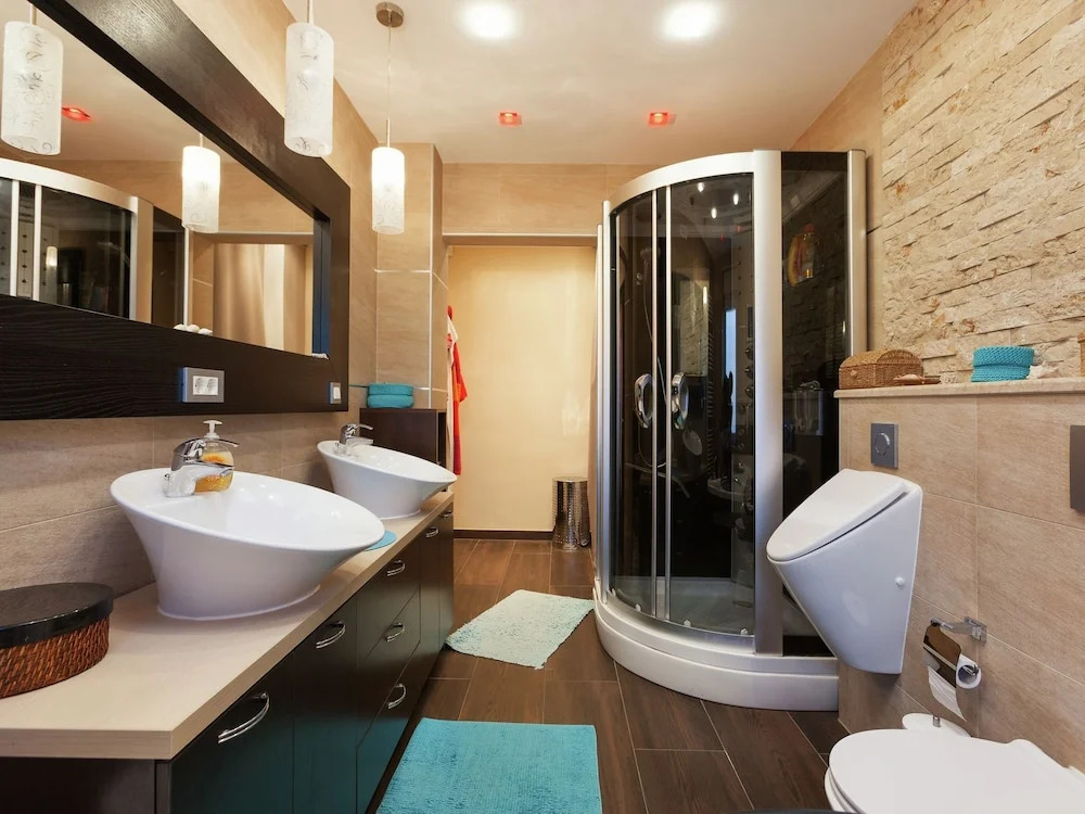 Modern Holiday Home at Podstrana with Hot Tub & Sauna
