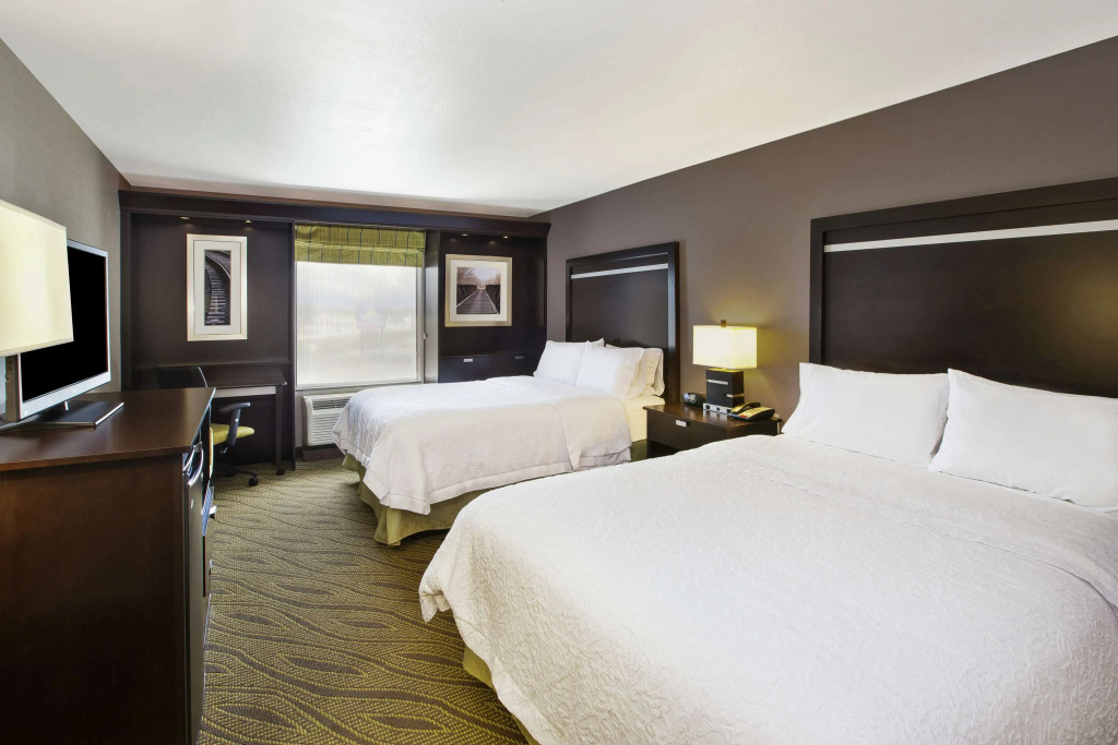 Hampton Inn & Suites - Elyria