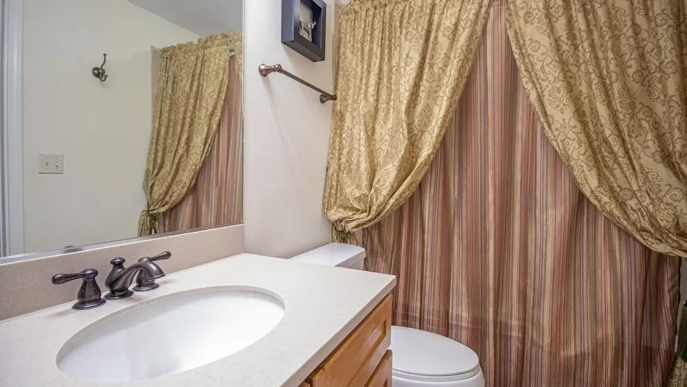Sienna 1203 Penthouse