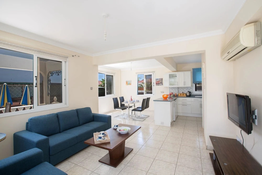 Cyprus Villa Tg12 Gold