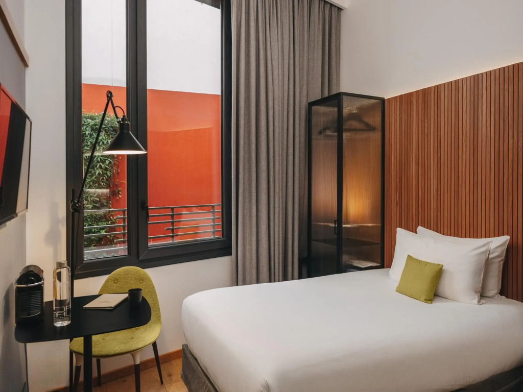 Drawing Hotel