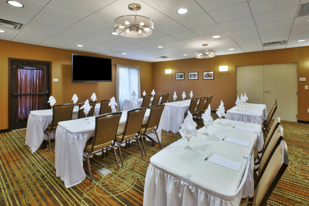 Hampton Inn Brockport, NY