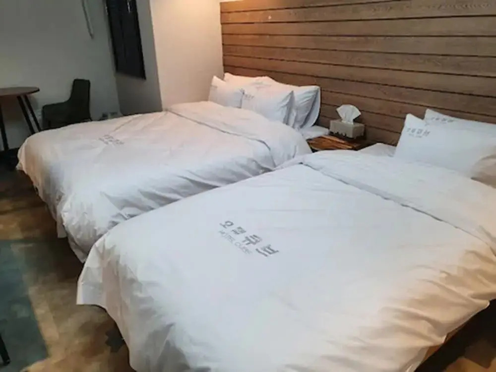 Hotel Cube