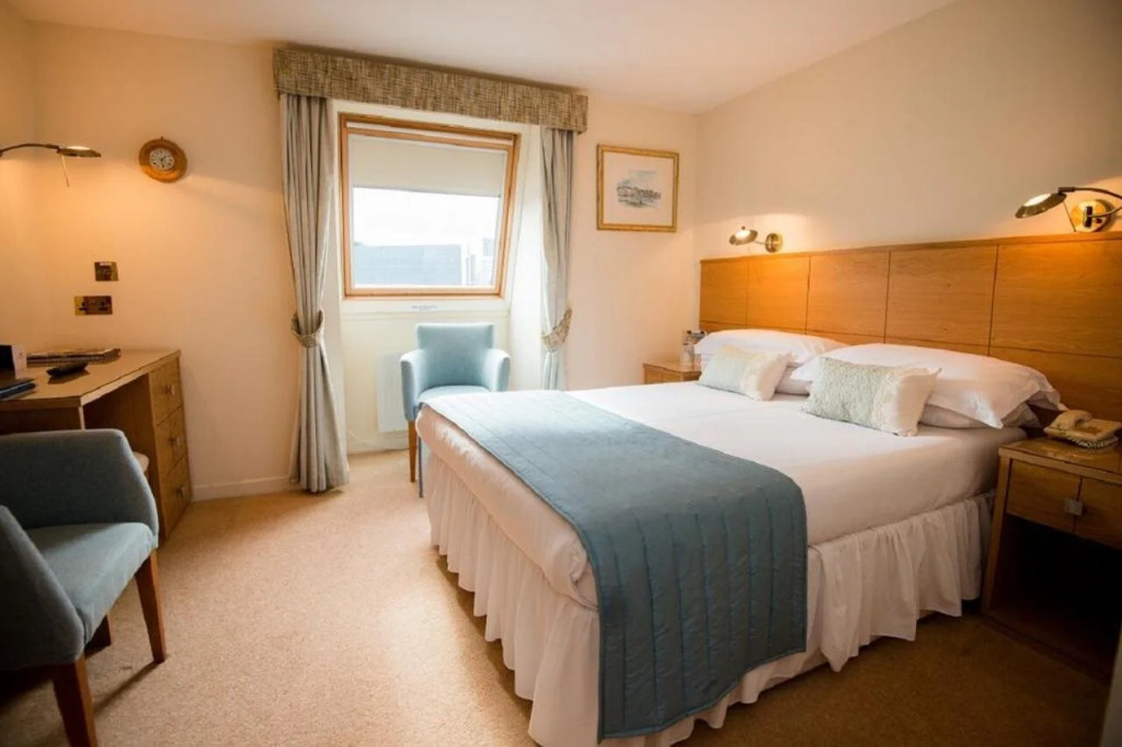 Moorings Hotel