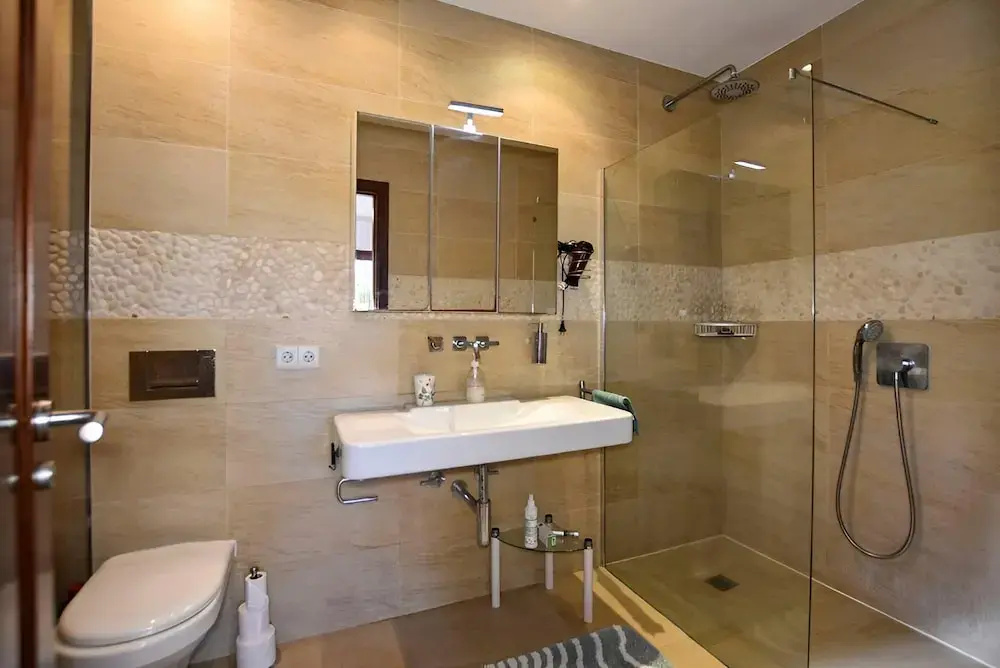 Wonderful Holiday Home With Private Pool