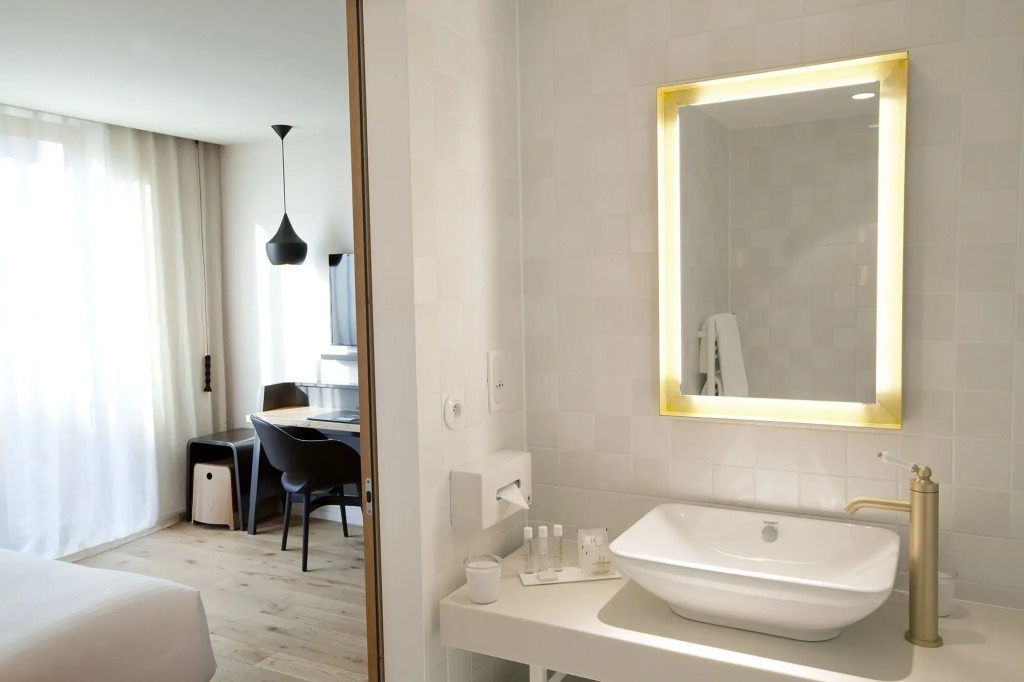 Hotel Les Haras By Stay Collection