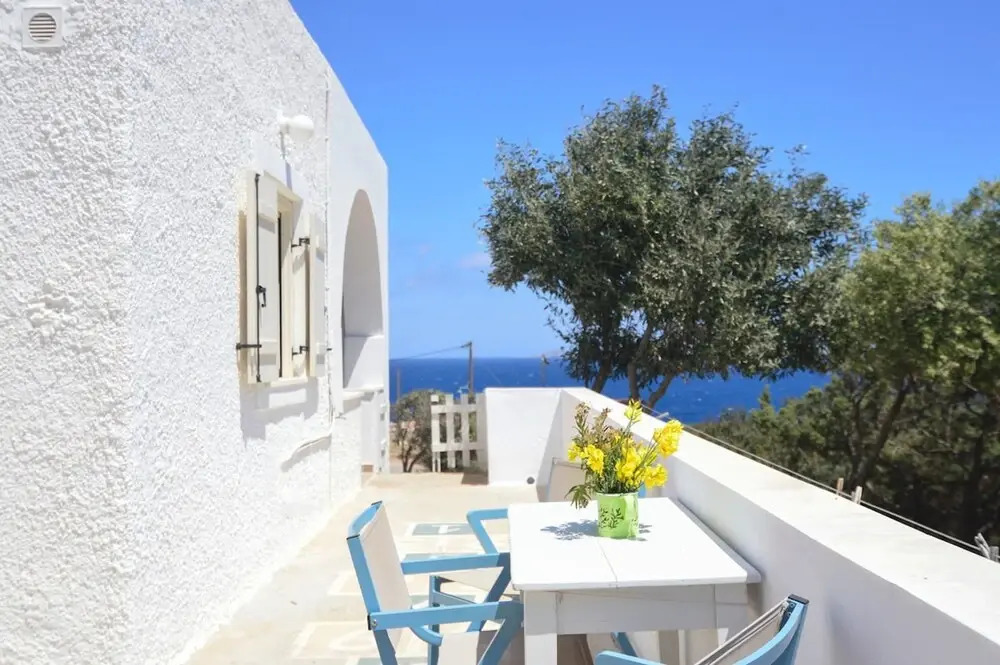Villa Rouvis with outdoor Hot Tub