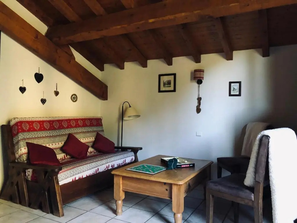 Chalet Rivière du Bon Nant Location de 6 à 14 personnes en Haute Savoie