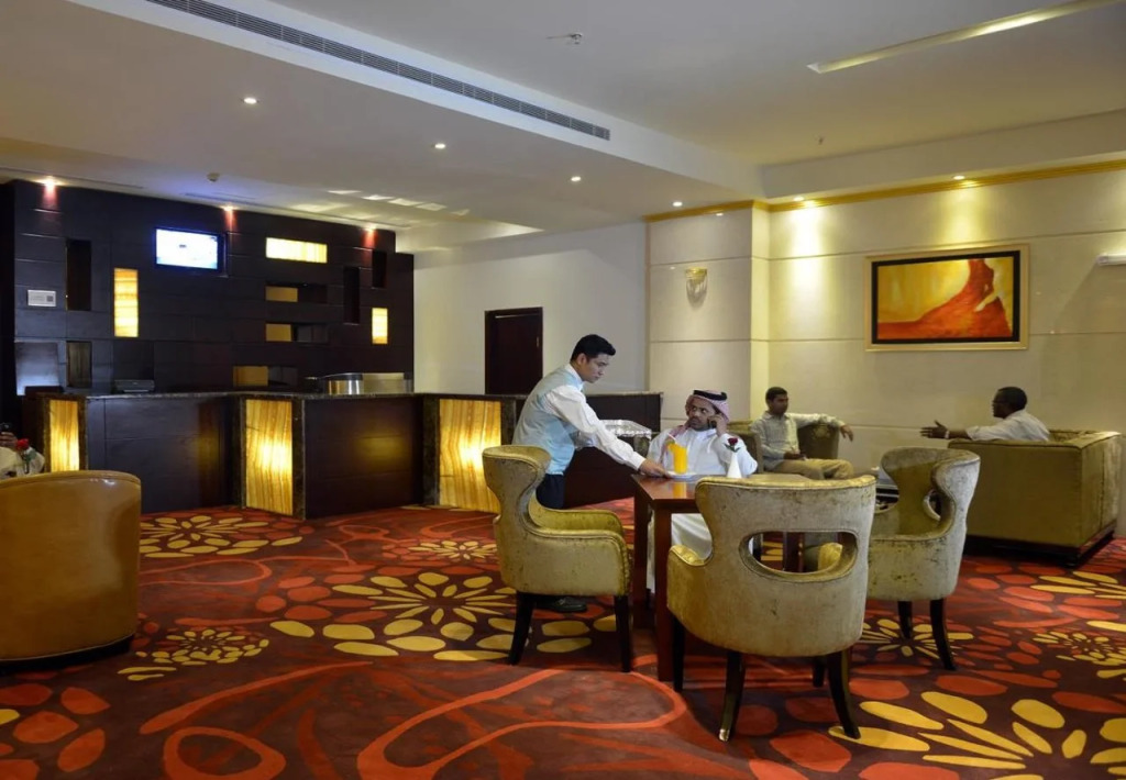 Reef Global Hotel