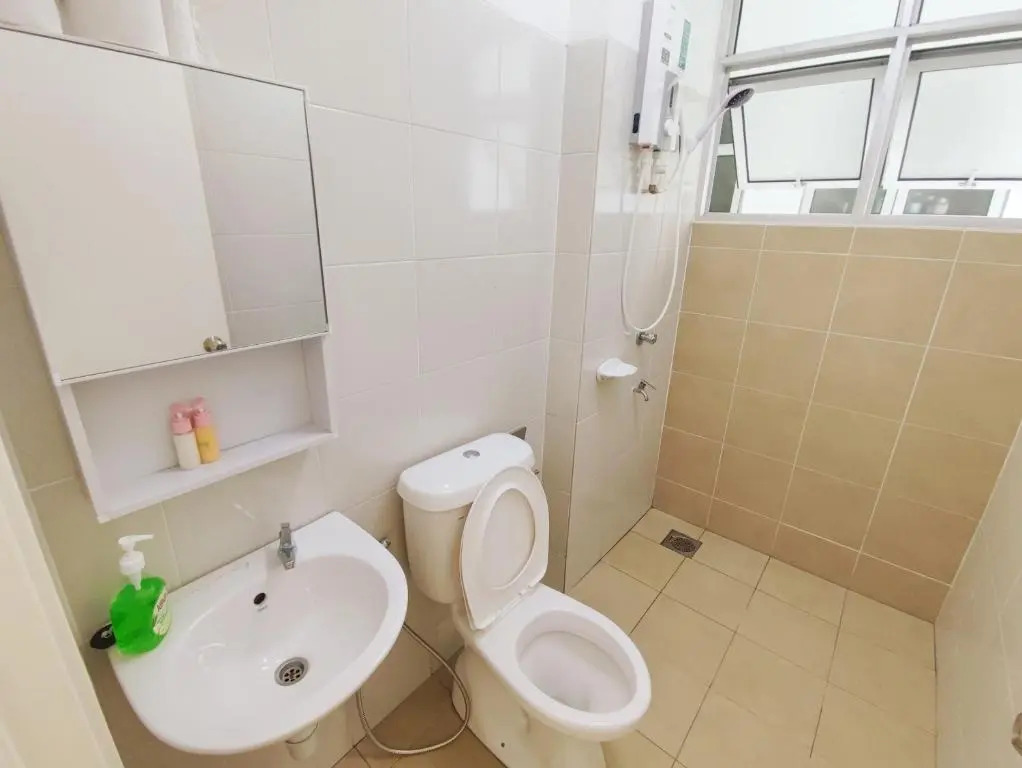 Muji homestay kuching scenic view 2 bedrooms entire apartment