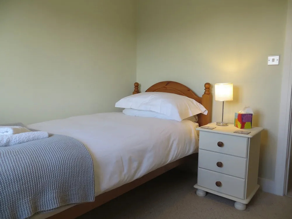 Seaside Retreat Superb Quality Family House
