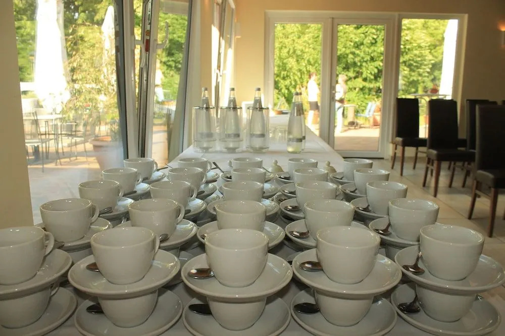 Land-Gut-Hotel- Weisser Schwan