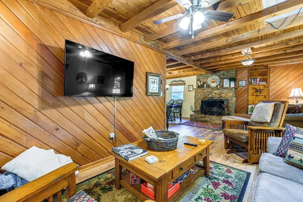 Hot Tub & Fire Pit: Cozy Cabin in Maggie Valley
