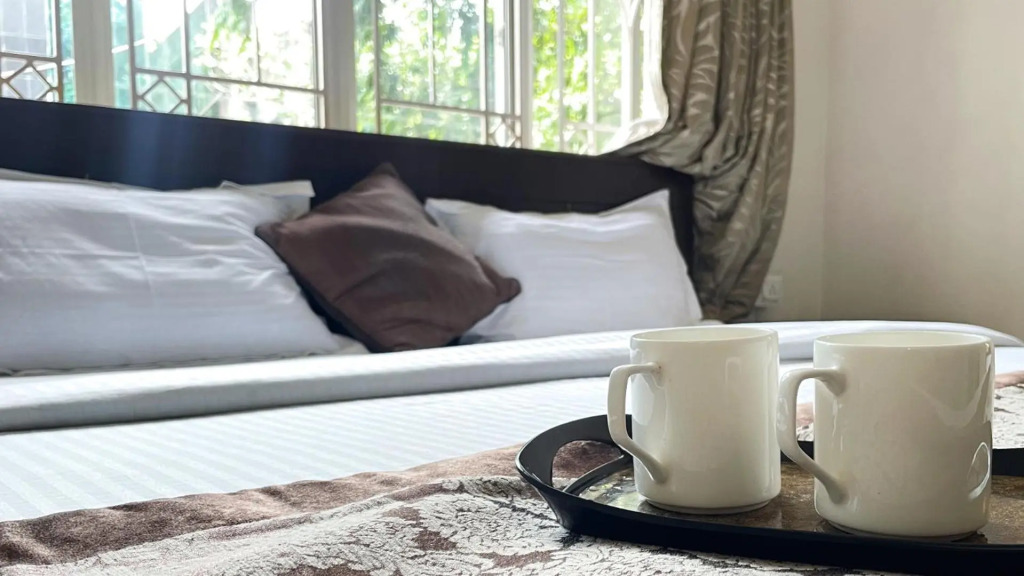 The Aster Homestay - Bedrooms & Apartments