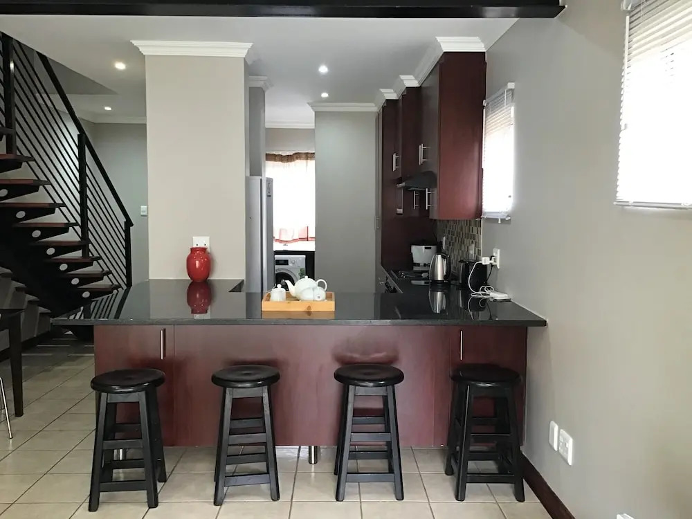 Furnished Apartment Long Or Short Bloemfontein