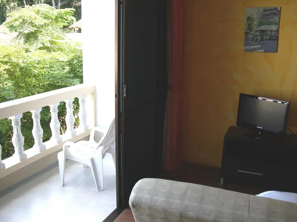 Natural Mystic Patong Residence