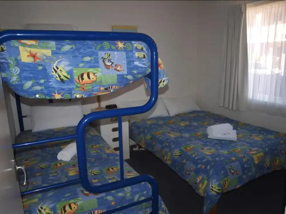 Kon Tiki Apartments