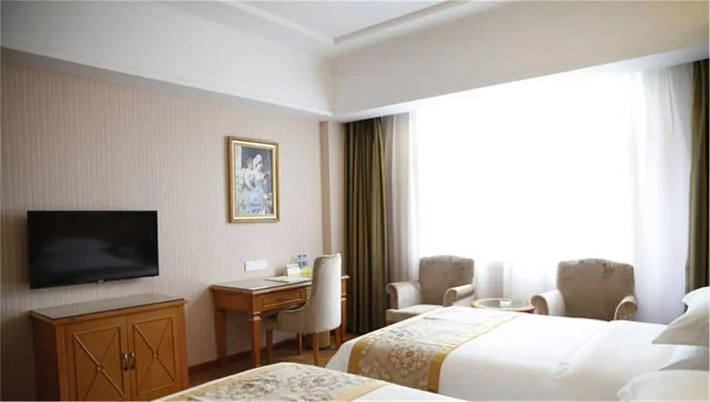 Vienna Hotel Foshan Lingnan Pearl Gymnasium