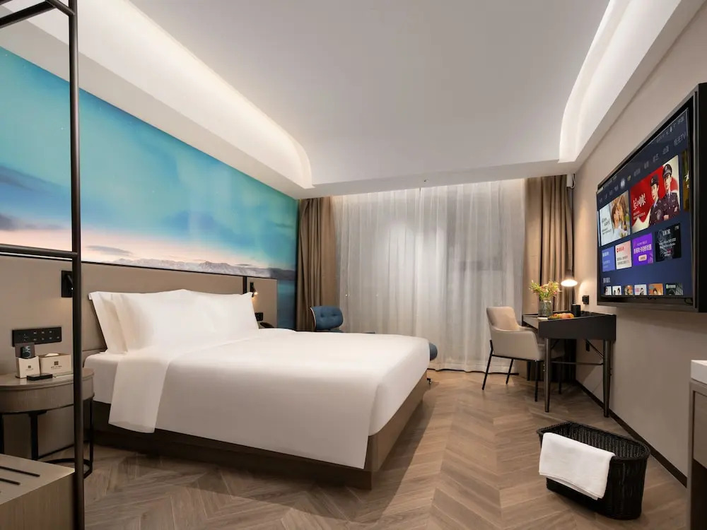 Echarm PLUS International Hotel Zhujiang New Town Wuyangcun Metro Station - Free Deliver Service to Canton Fair Complex During Canton Fair Period
