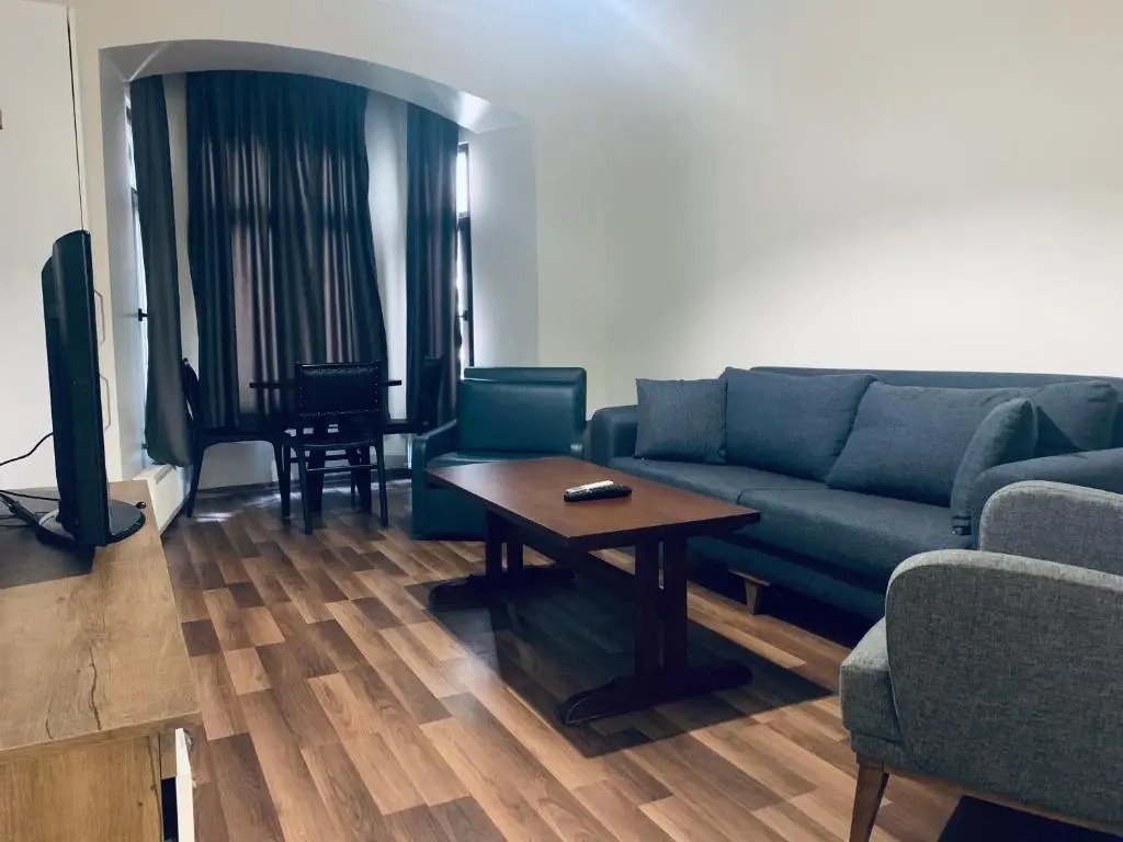 Mimoza İstiklal Apart Hotel