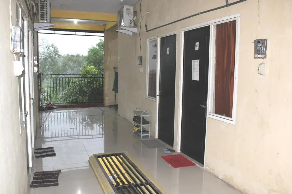 OYO Life 2982 Griya Aisyah Residence 2