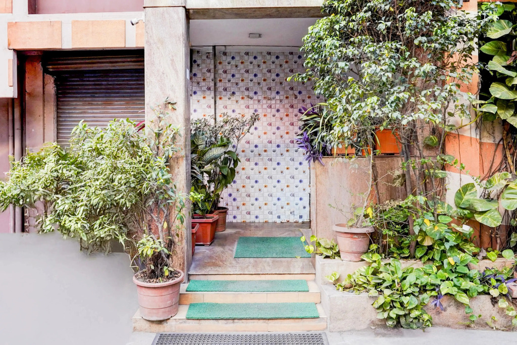 Jeyas Residency