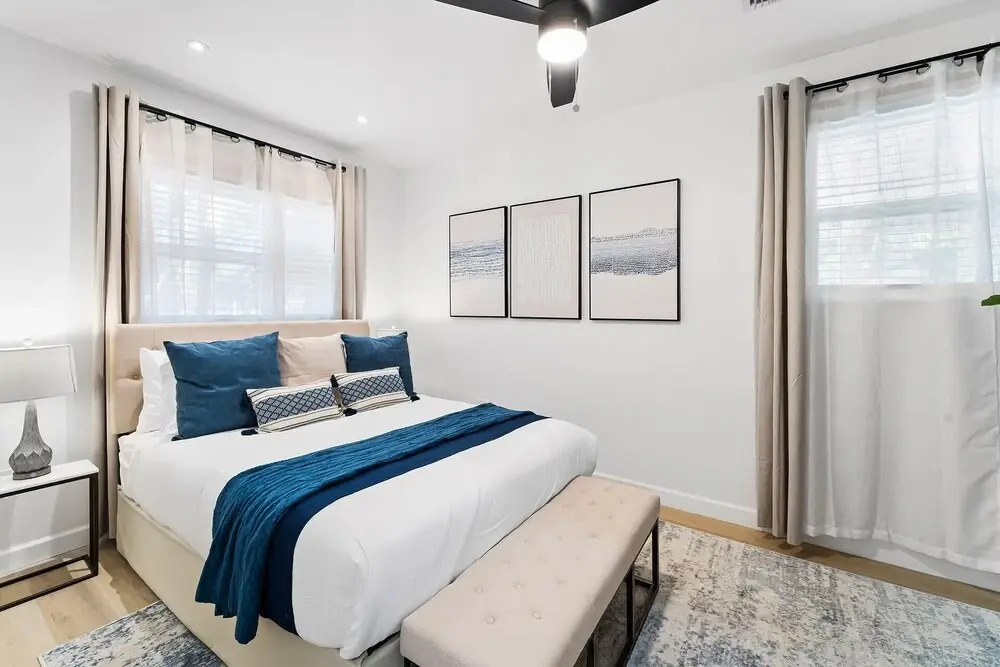 Spacious 8BR w/ Guesthouse + Pool & Tons of Games