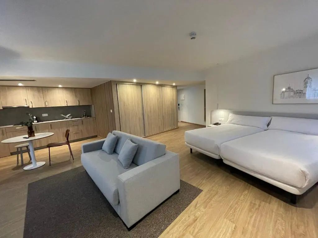 Apartamentos Forum Ceao