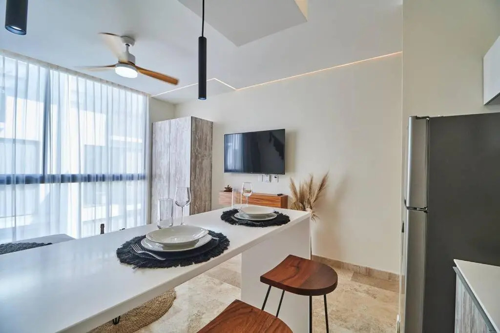 Modern and Boho 1BD/1 BR + Private Plunge Pool