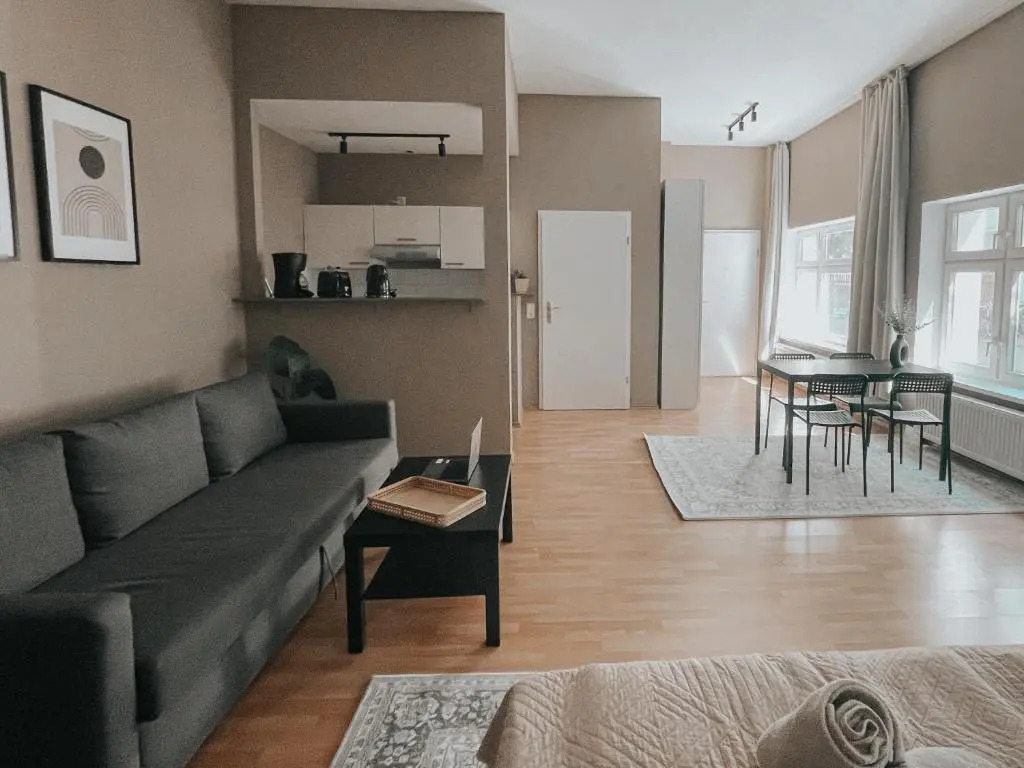 Luga Homes - Chausseehaus