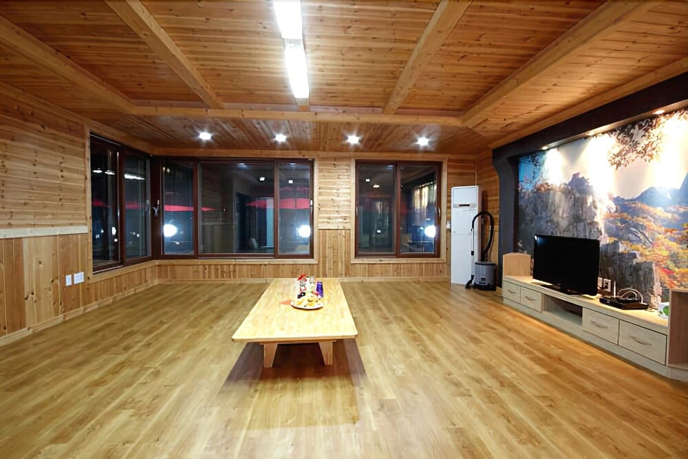 Yangyang Mori-ui-eondeok Pension