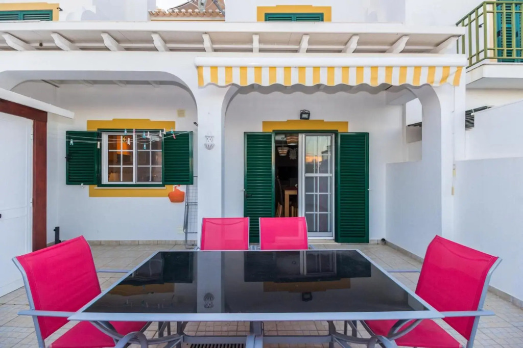 Villa Engiadina by ALGARVEMANTA