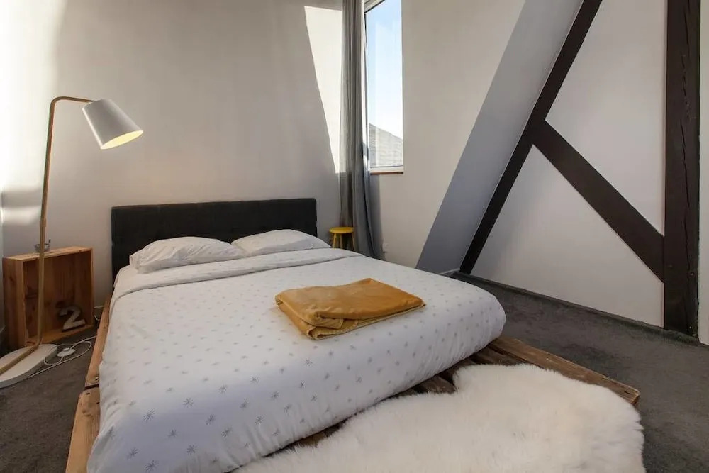 Duplex Design et Lumineux