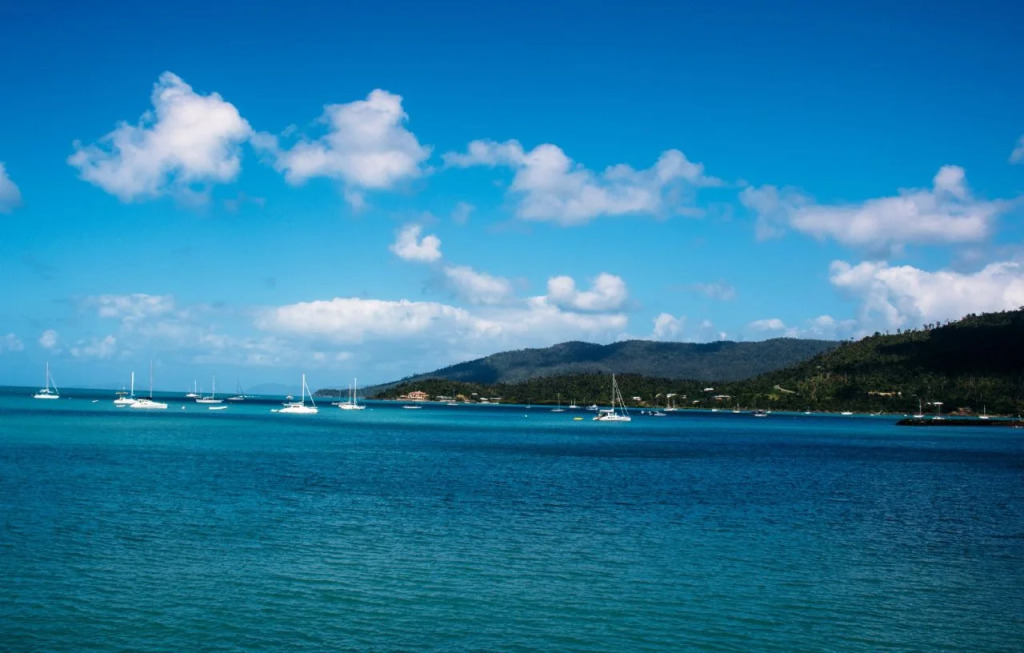 Nomads Airlie Beach