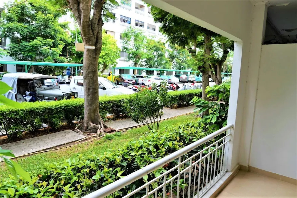 Baan Suan Lalana Te Ground Floor Studio Apartment Jomtien