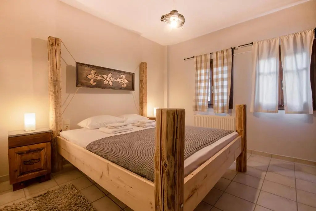 Varousi.Traditional house in old town of Trikala 1
