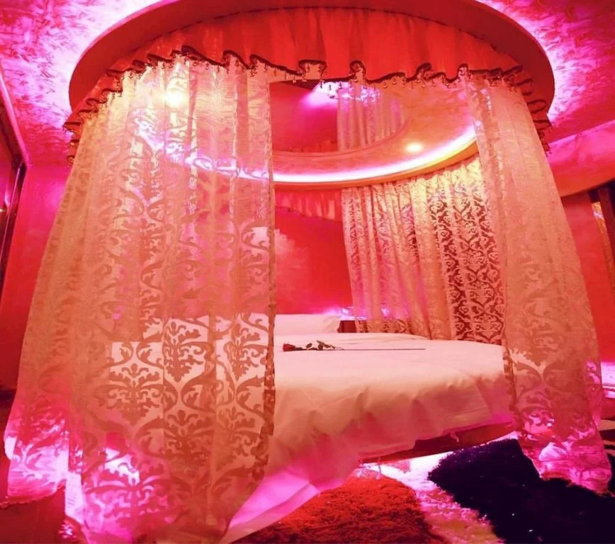 Hangzhou Jade Theme Hotel