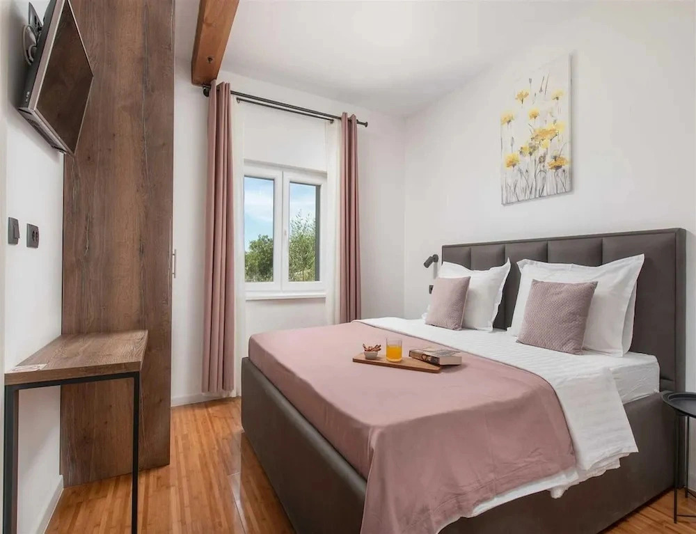Stylish Villa in Lovrec With Sauna