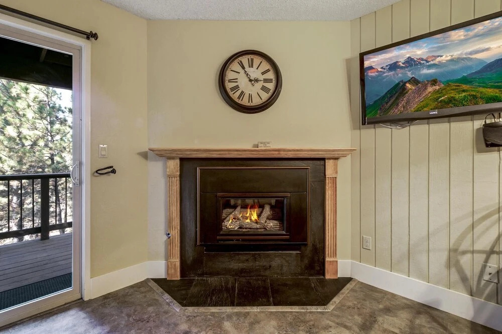 Ski House 108