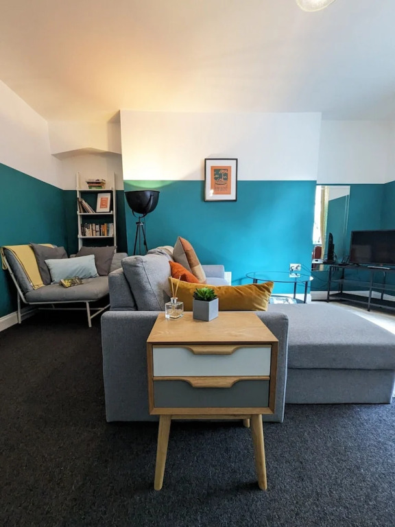 Contemporary Garden Flat in Clifton