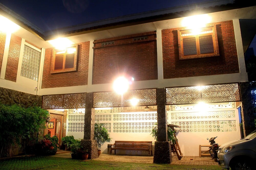 ZEN Rooms Sukamekar Surya Sumantri