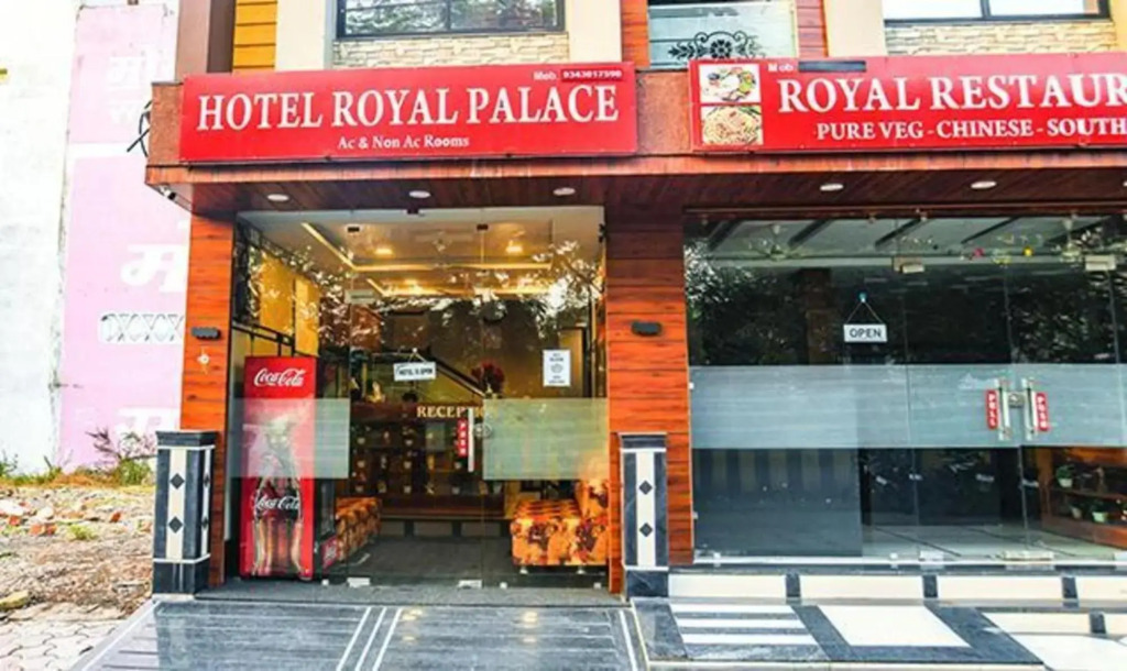 Collection O 70306 New Royal Palace