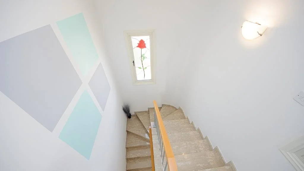 Rent Private Villa 036