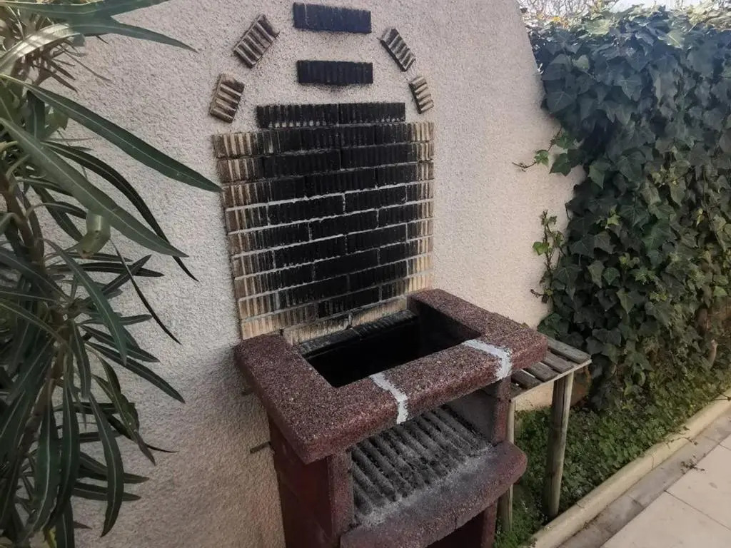 Villa rénovée climatisée avec piscine et parking proche mer - FR-1-607-107